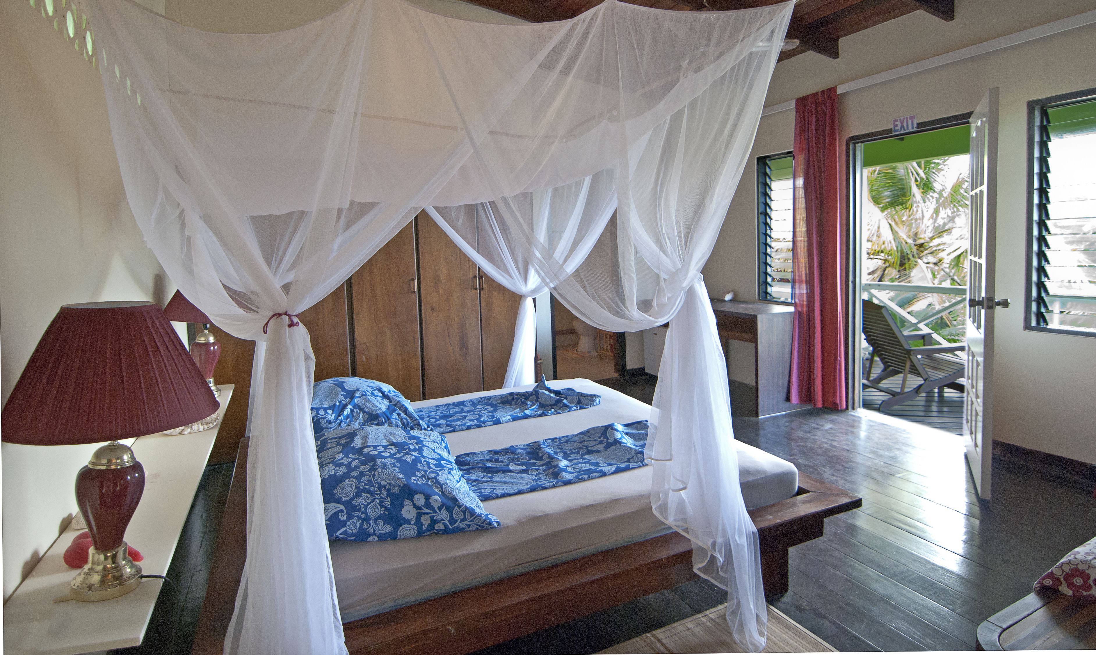 Minibar, safe på rommet, individuelt dekorert og individuelt innredet