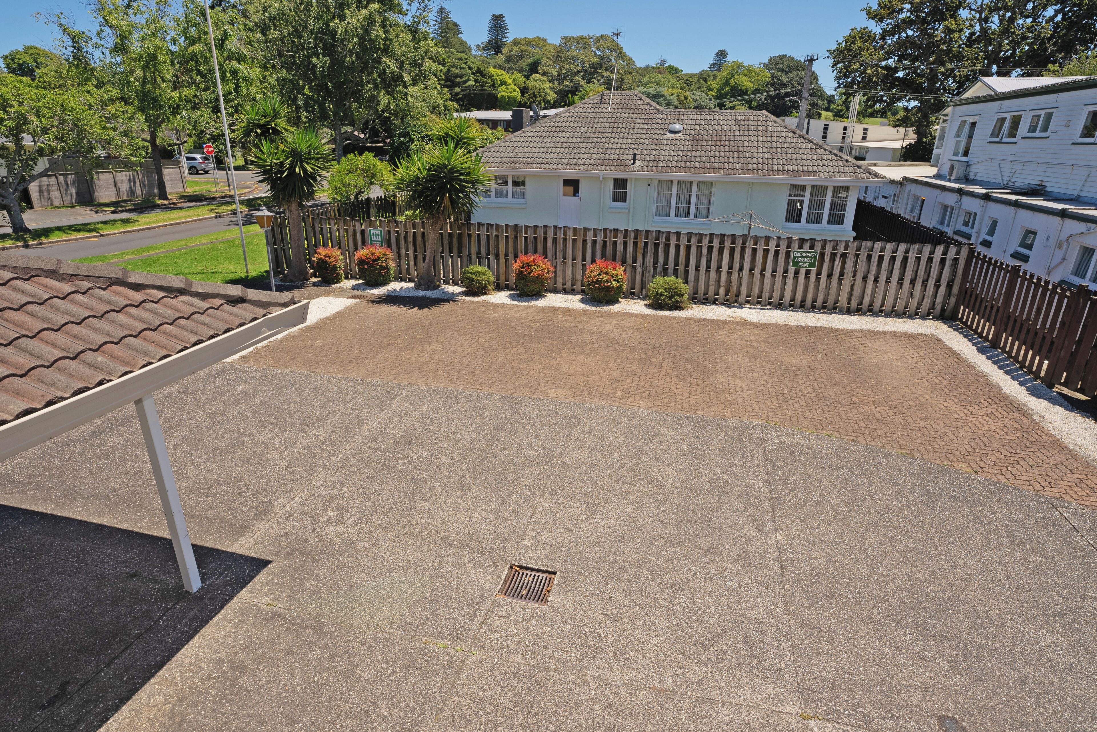 Foto - Dukes Midway Lodge