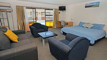 Superior Family Room | Schallisolierte Zimmer, kostenloses WLAN, Bettwäsche