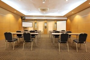 Property amenity - Triniti Hotel Batam (Batam)