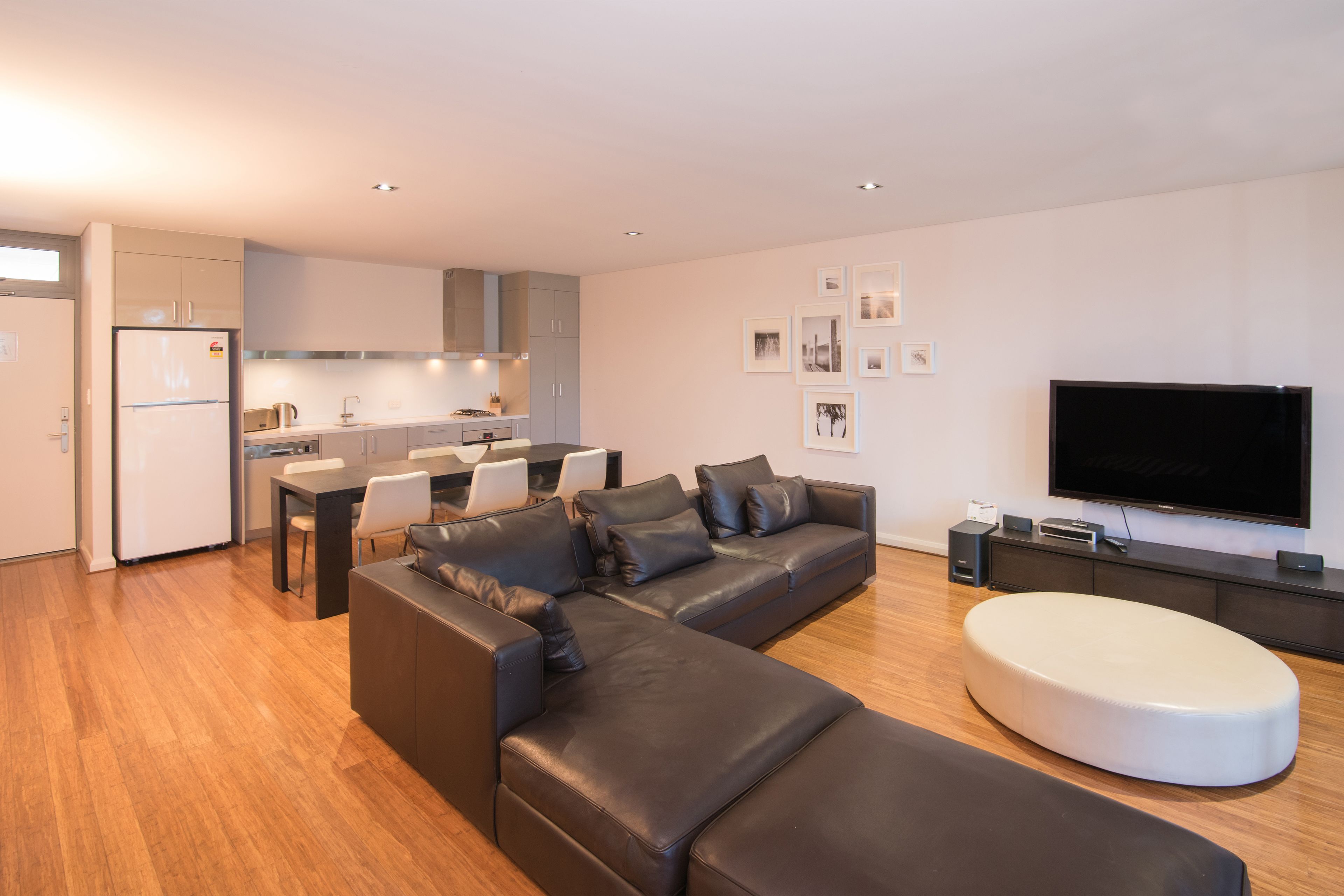 luxury apartment, 2 bedrooms, private pool, oceanfront | private kitchen | full-sized fridge, microwave, oven, stovetop