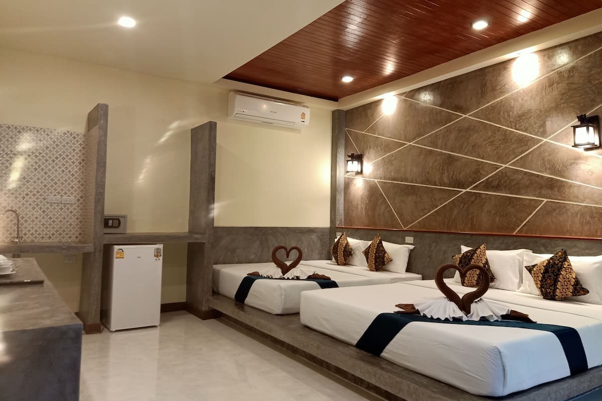 bungalow, 2 double beds, garden view (with air condition) | pillow-top beds, in-room safe, individually decorated