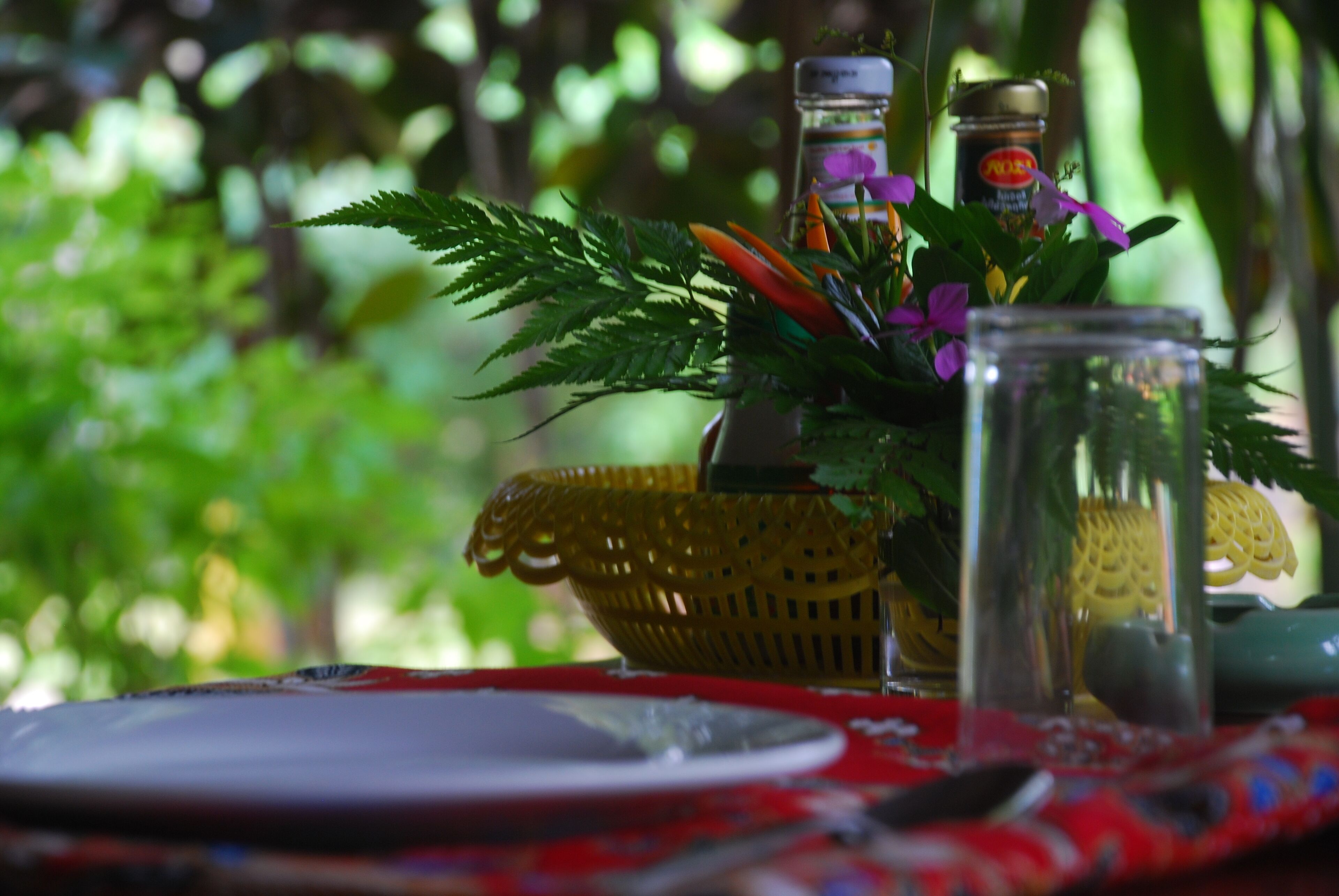 daily cooked-to-order breakfast for a fee