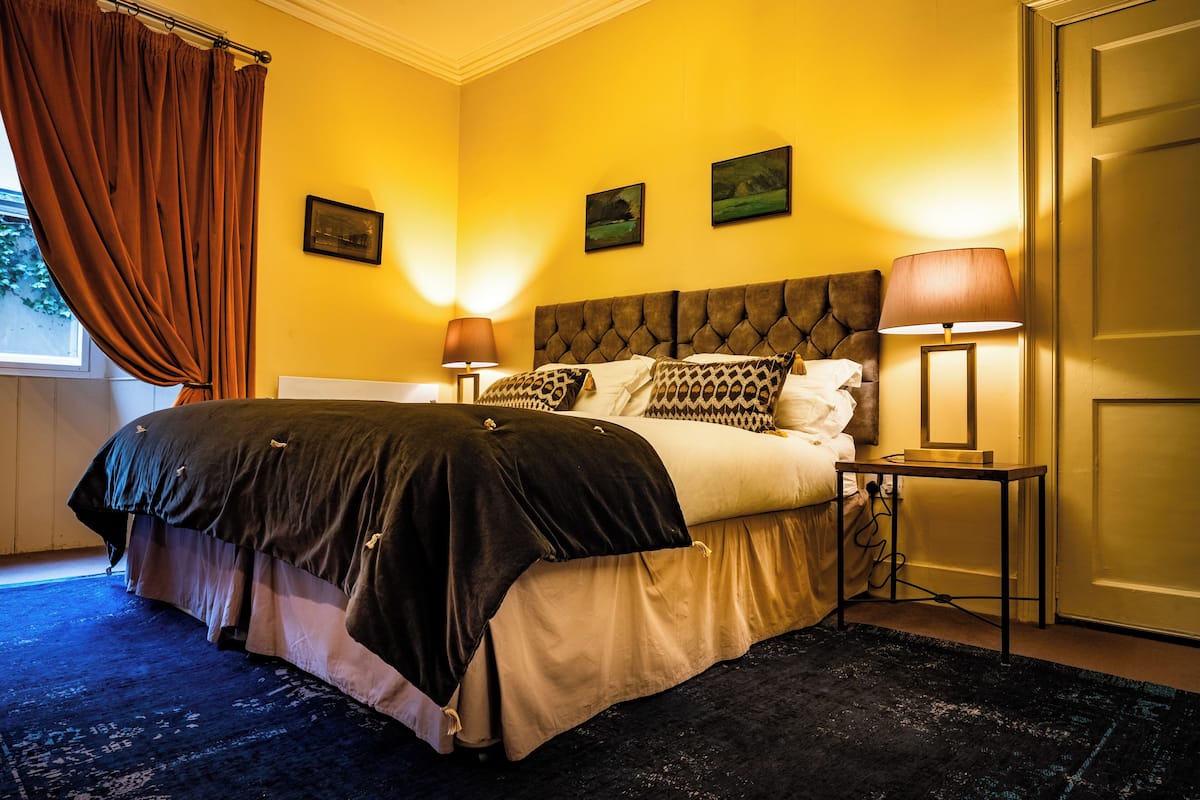 Phòng đôi hoặc 2 giường đơn Deluxe, quang cảnh vườn | 1 phòng ngủ, bộ trải giường bằng vải cotton Ai Cập 