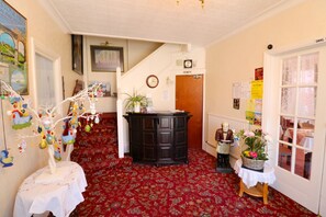 Hallway - Hotel Columbus (Scarborough)