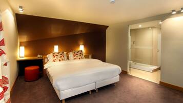 Tweepersoonskamer | 1 slaapkamer, luxe beddengoed, een minibar, een kluis op de kamer
