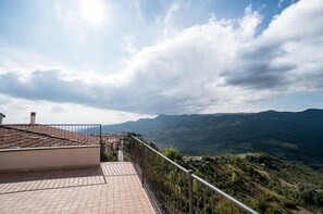 Double Room | Individually decorated, soundproofing, iron/ironing board