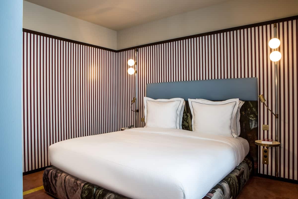 1 habitación y ropa de cama hipoalergénica
