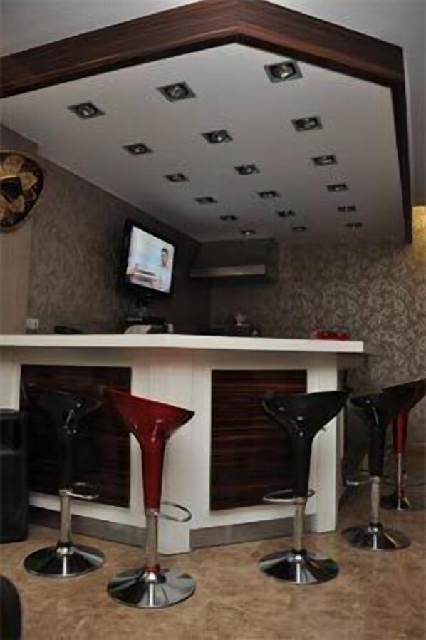 Bar (on property) - Ankara Amar Hotel (Ankara)