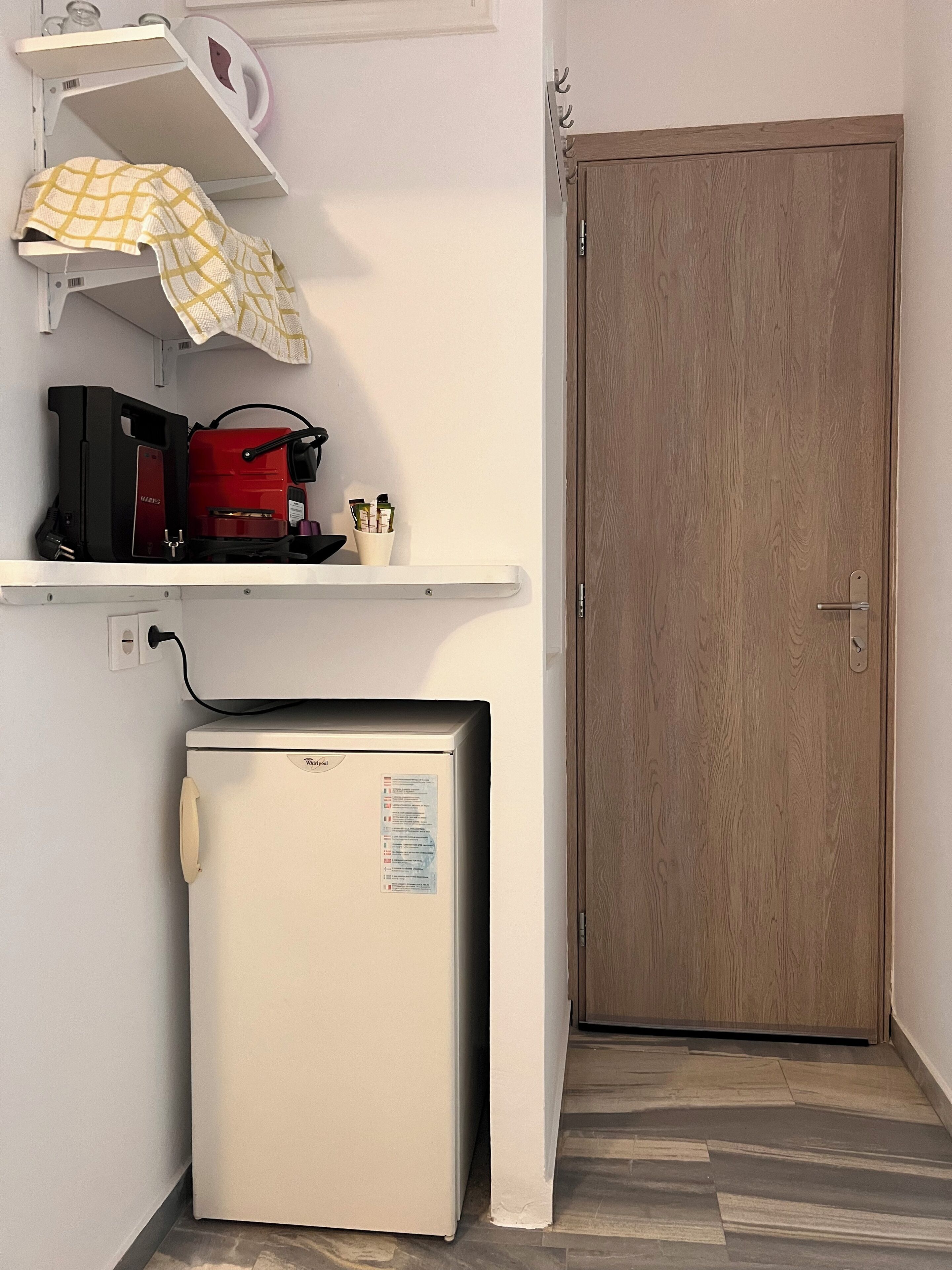 standard room | 1 bedroom, desk, blackout curtains, iron/ironing board