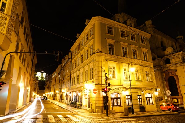 Exterior - Hotel U Schnellu (Prague)