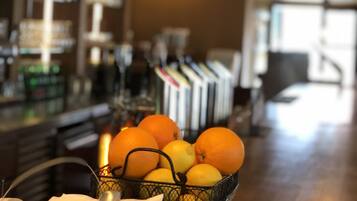 Frühstück, Mittagessen und Abendessen