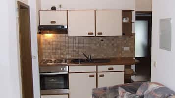 Standard Apartment, 1 Bedroom, Balcony | 1 bedroom, cribs/infant beds, rollaway beds, free WiFi