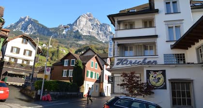 Hirschen Schwyz GmbH - Hostel
