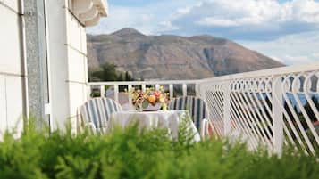 Appartamento Deluxe, 2 camere da letto, terrazzo, vista mare | Balcone