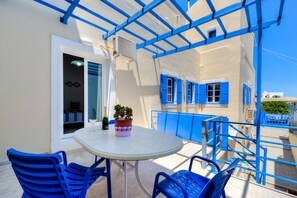 Standard Triple Room, Smoking | View from room