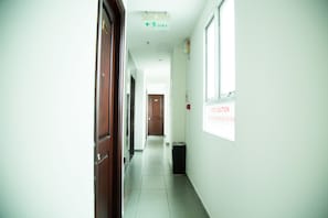Exterior - DDA Hotel District 1 (Ho Chi Minh City)