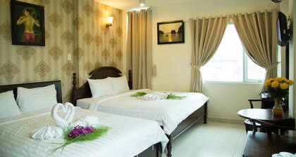 DDA Hotel District 1