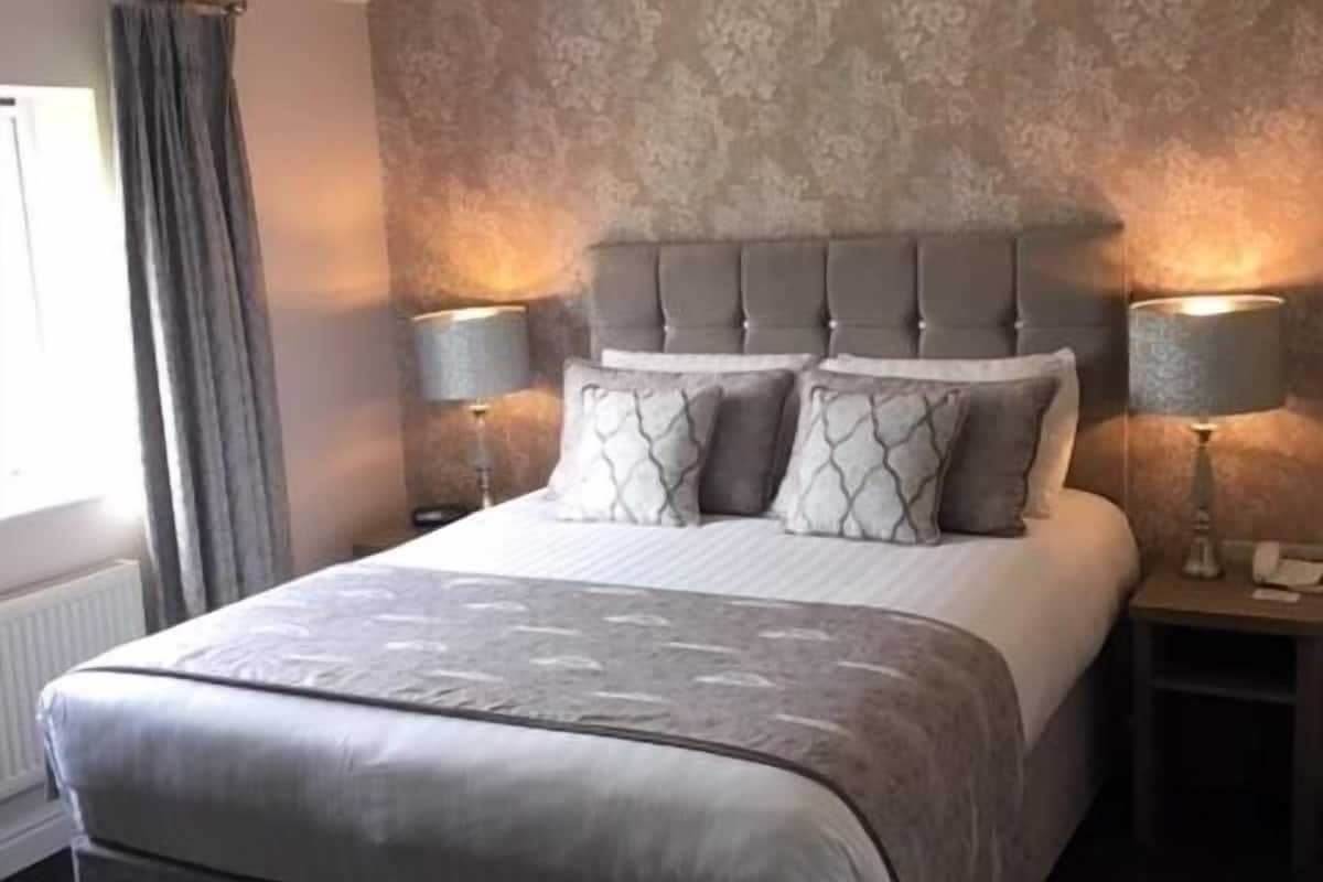 double room, ensuite