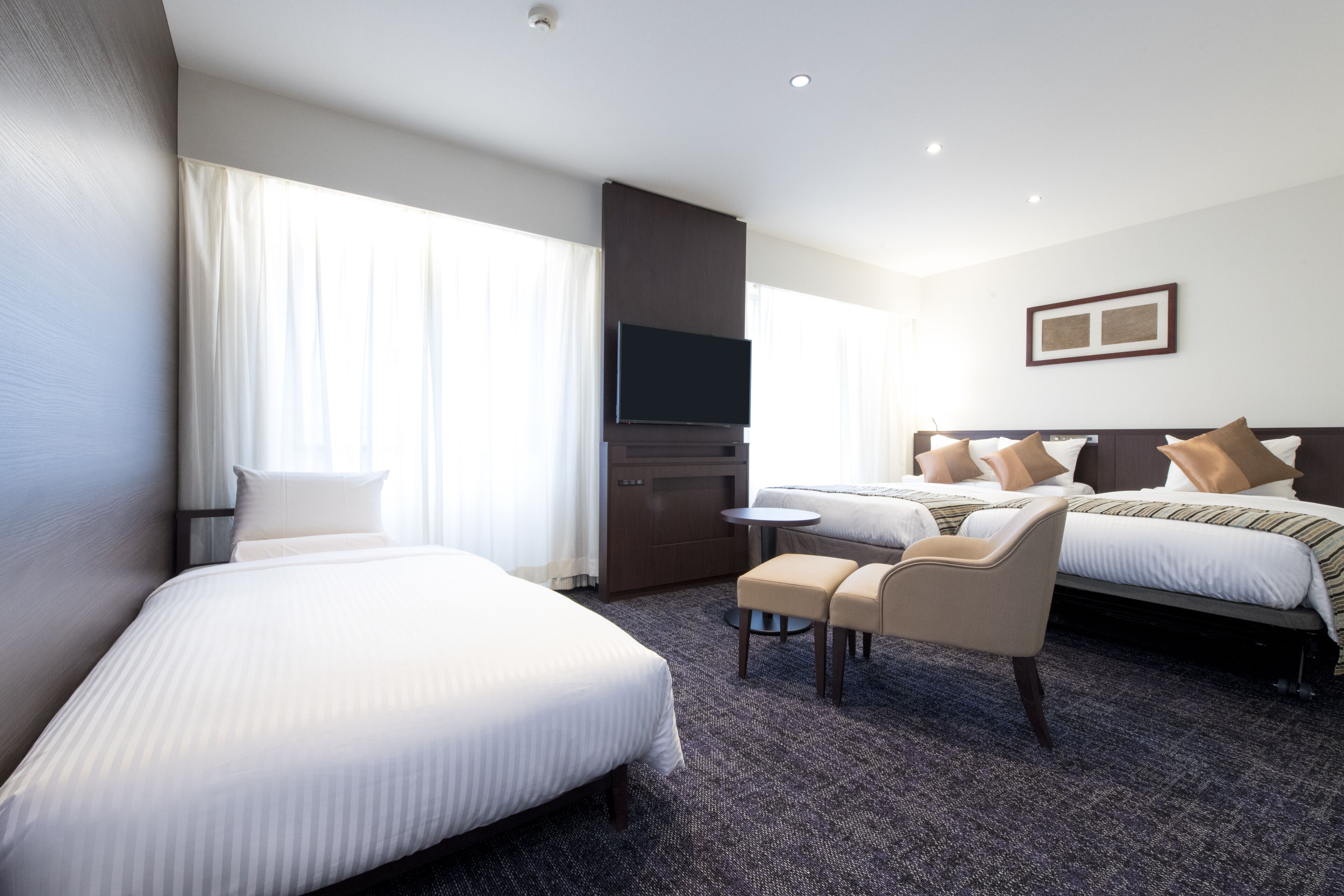 accessible semi double + extra beds, non smoking | in-room safe, desk, blackout curtains, iron/ironing board