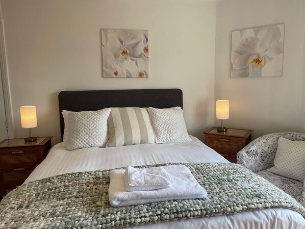 Chambre Double Standard, salle de bains attenante