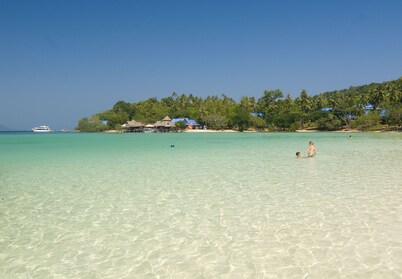 Koh Talu Island Resort