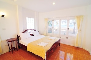 Mainland Bungalow - Not in Koh Talu Island | Rollaway beds