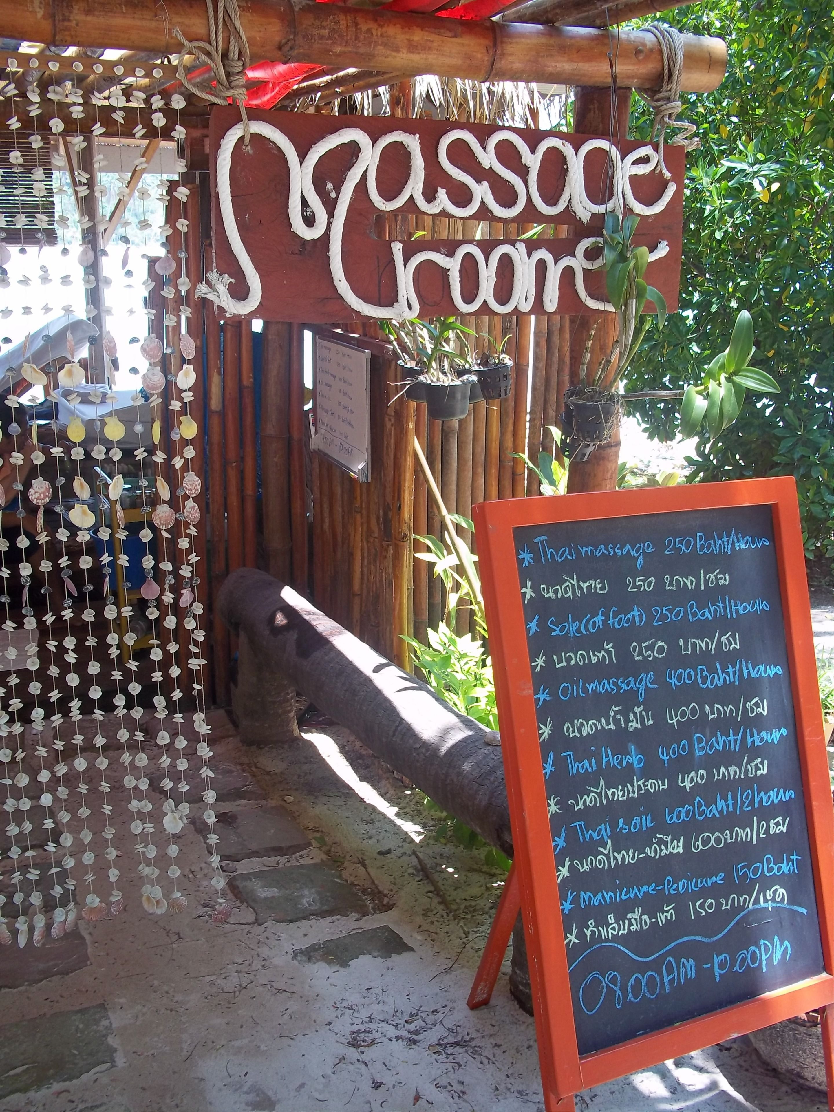 thai massages, massages on the beach