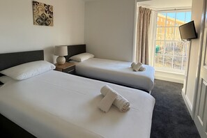 Standard Twin Room, Ensuite - The Brunswick Hotel (Bridlington)