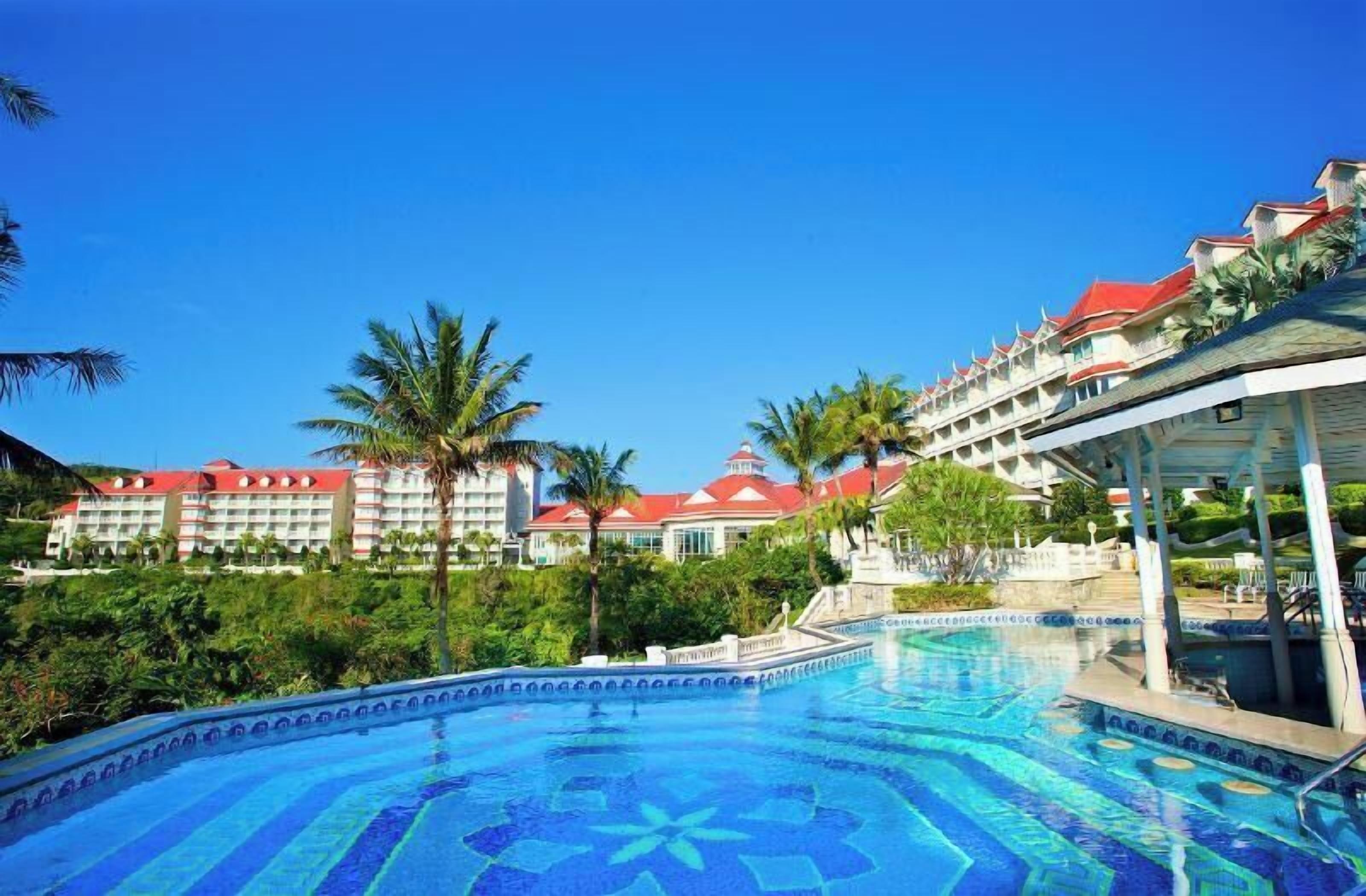 Pool | Outdoor pool