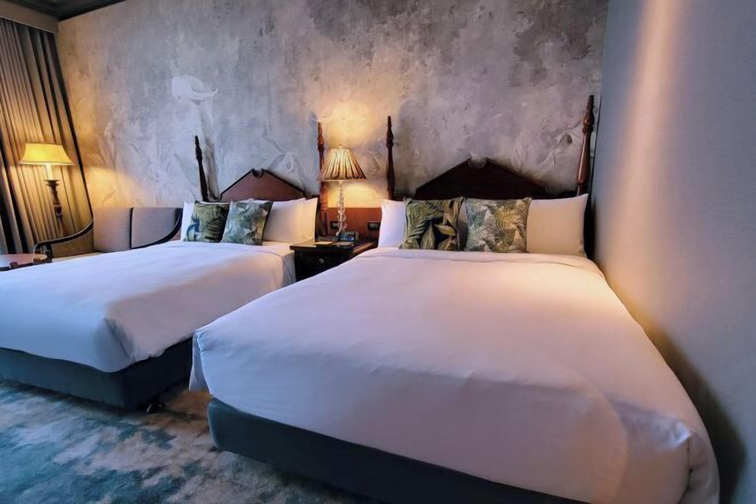 Premium bedding, down comforters, Select Comfort beds, minibar