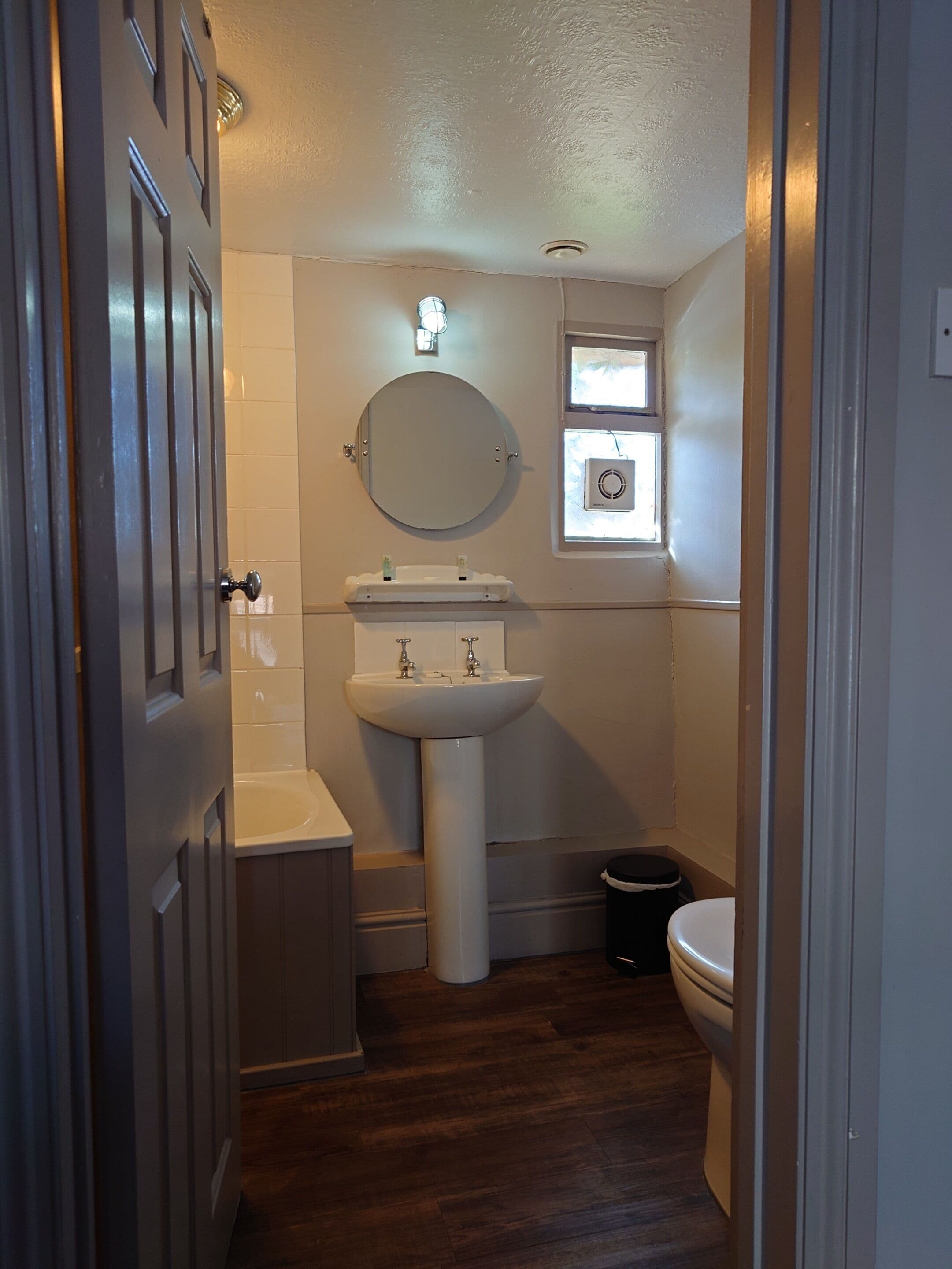 Dobbeltrom – classic, eget bad | Bad