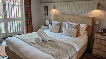 Classic Double Room, Ensuite