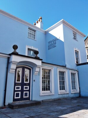 Front of property - evening/night