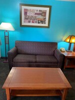 Una televisión de pantalla plana