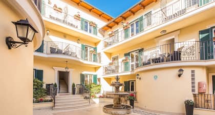Aurelia Vatican Apartments