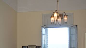 Superior Double or Twin Room | Minibar, in-room safe, soundproofing, free cribs/infant beds