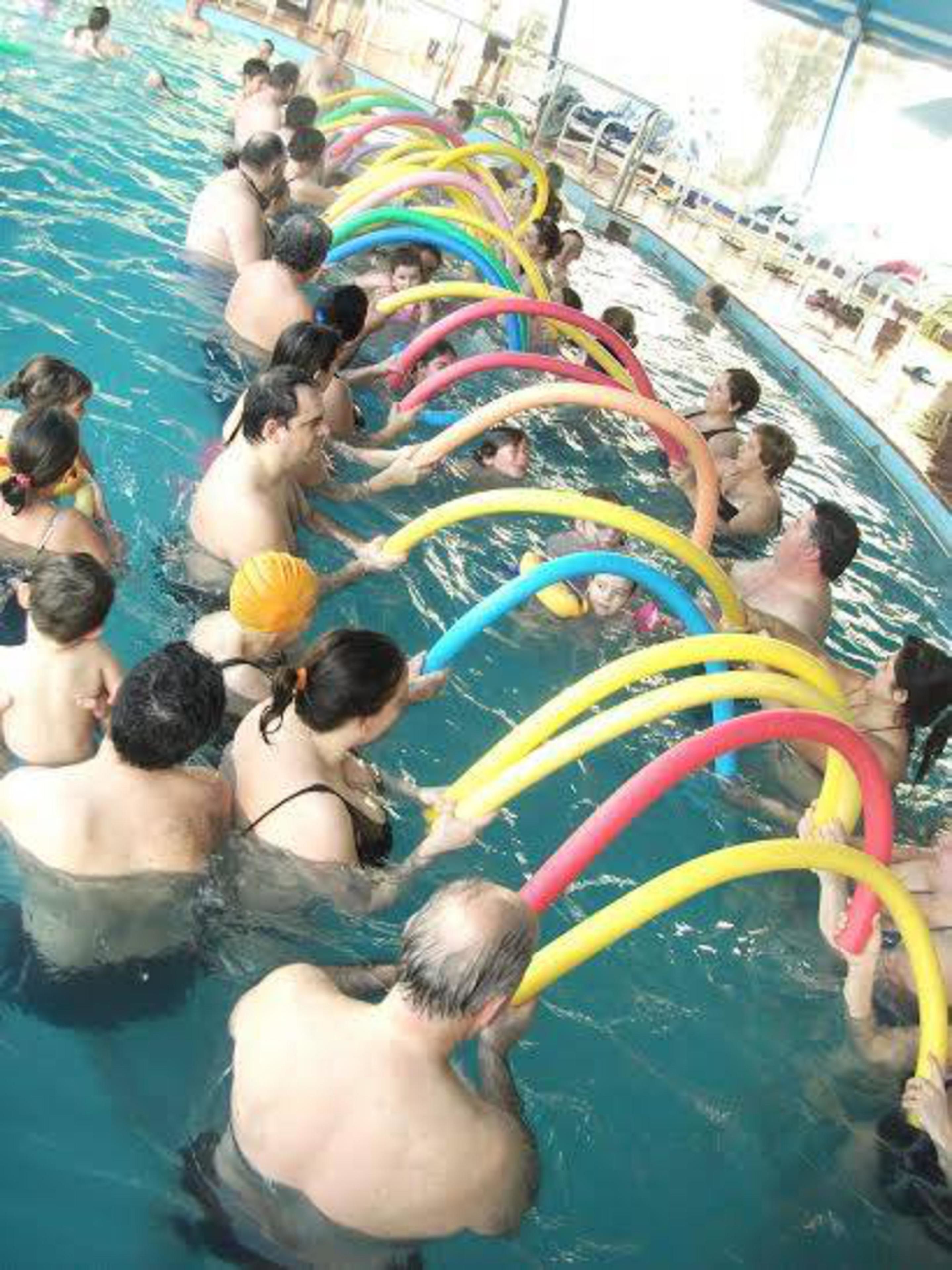Exercise/lap pool