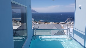 Una piscina techada