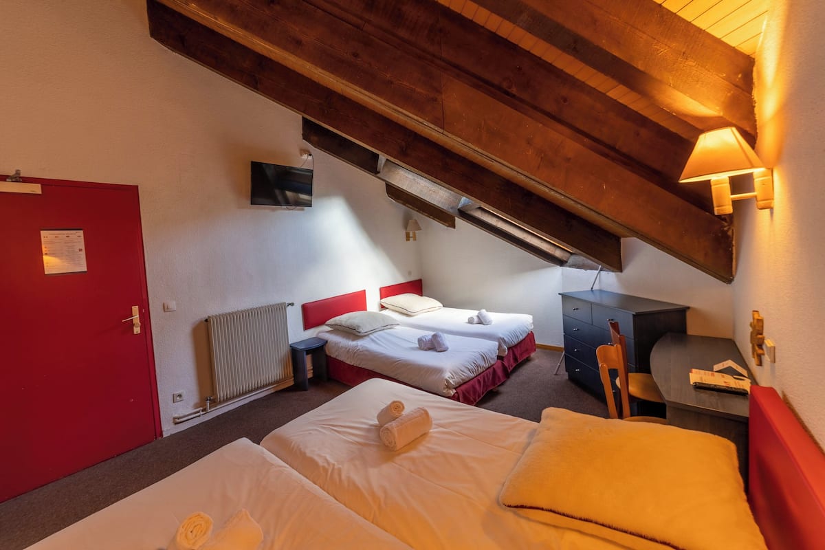 1 bedroom, desk, blackout curtains, free wifi