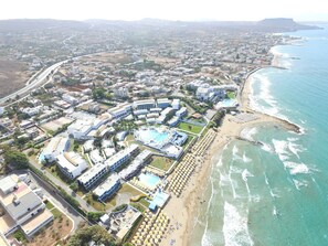 Beach nearby - Ideal Hotel (Hersonissos)