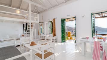 Casa (YELLOW) | 1 camera, Wi-Fi gratuito, lenzuola