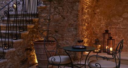 The Captain's House Boutique Hotel