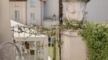 Chambre Double Supérieure | Vue de la chambre