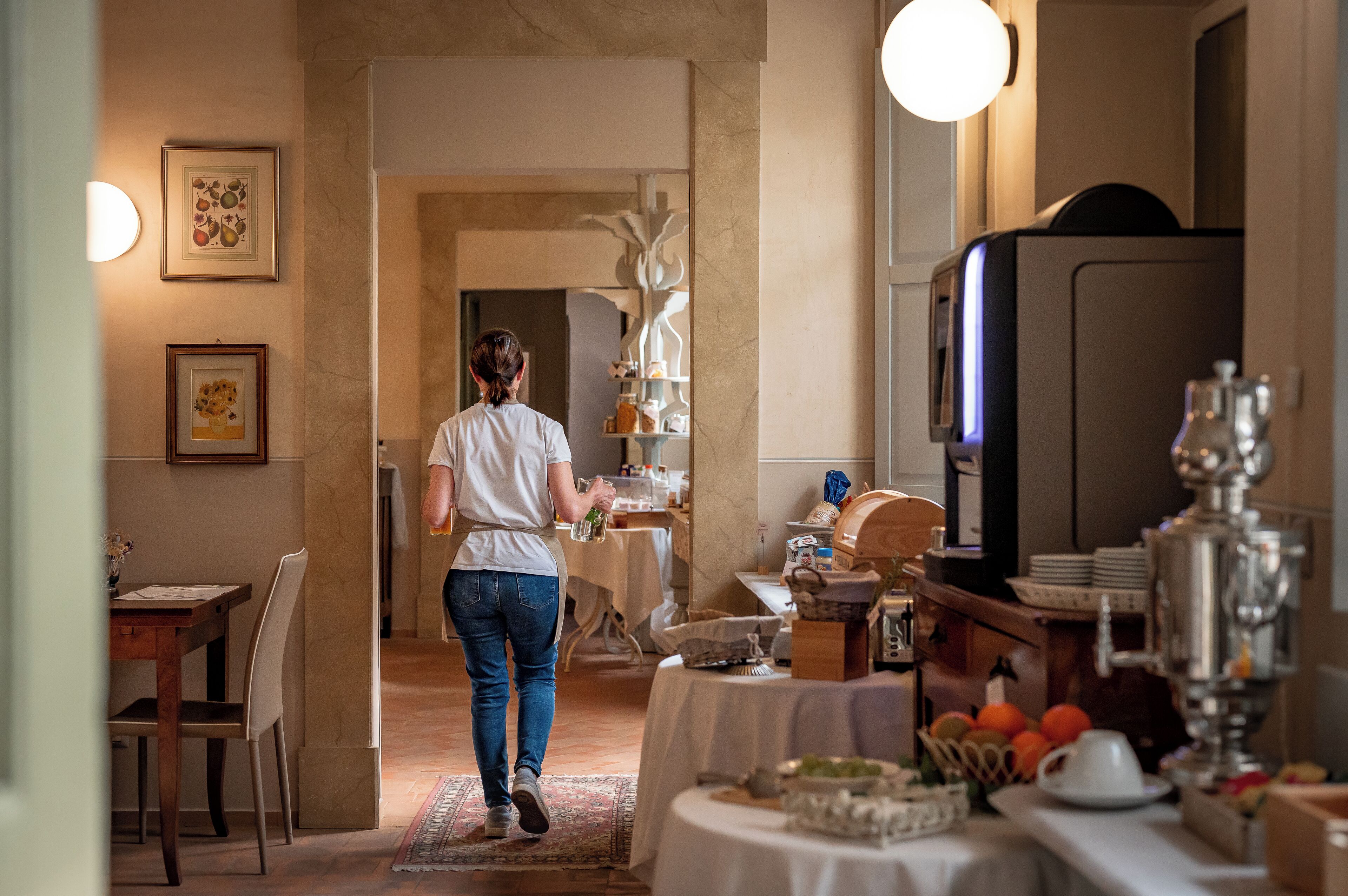 Petit déjeuner buffet (14 EUR par personne)