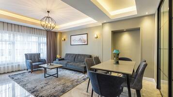 3 BEDROOM APARTMENT ANNEX | Living area | 40-inch LCD TV with satellite channels, TV