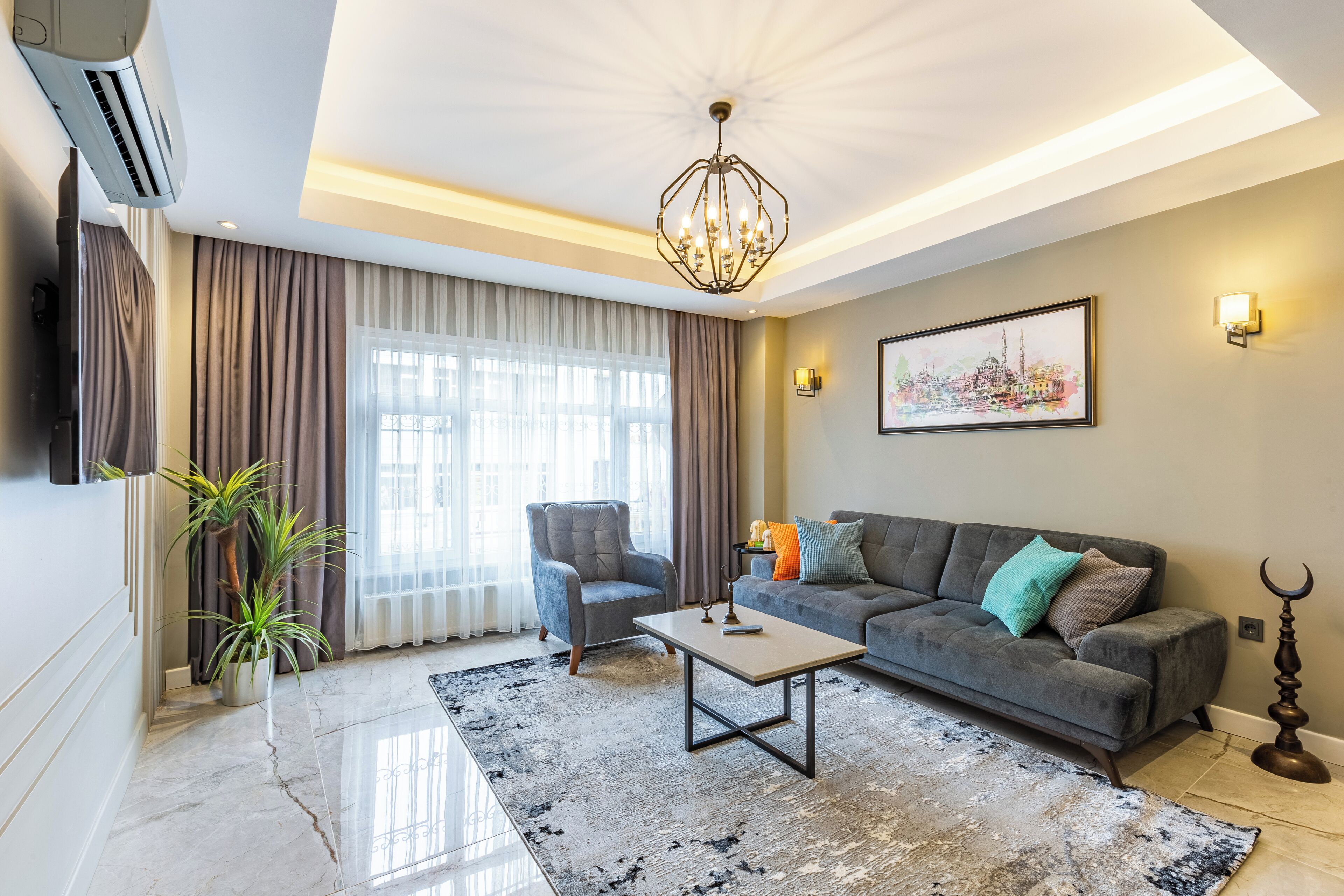 Photo - Seraglio Hotel & Suites