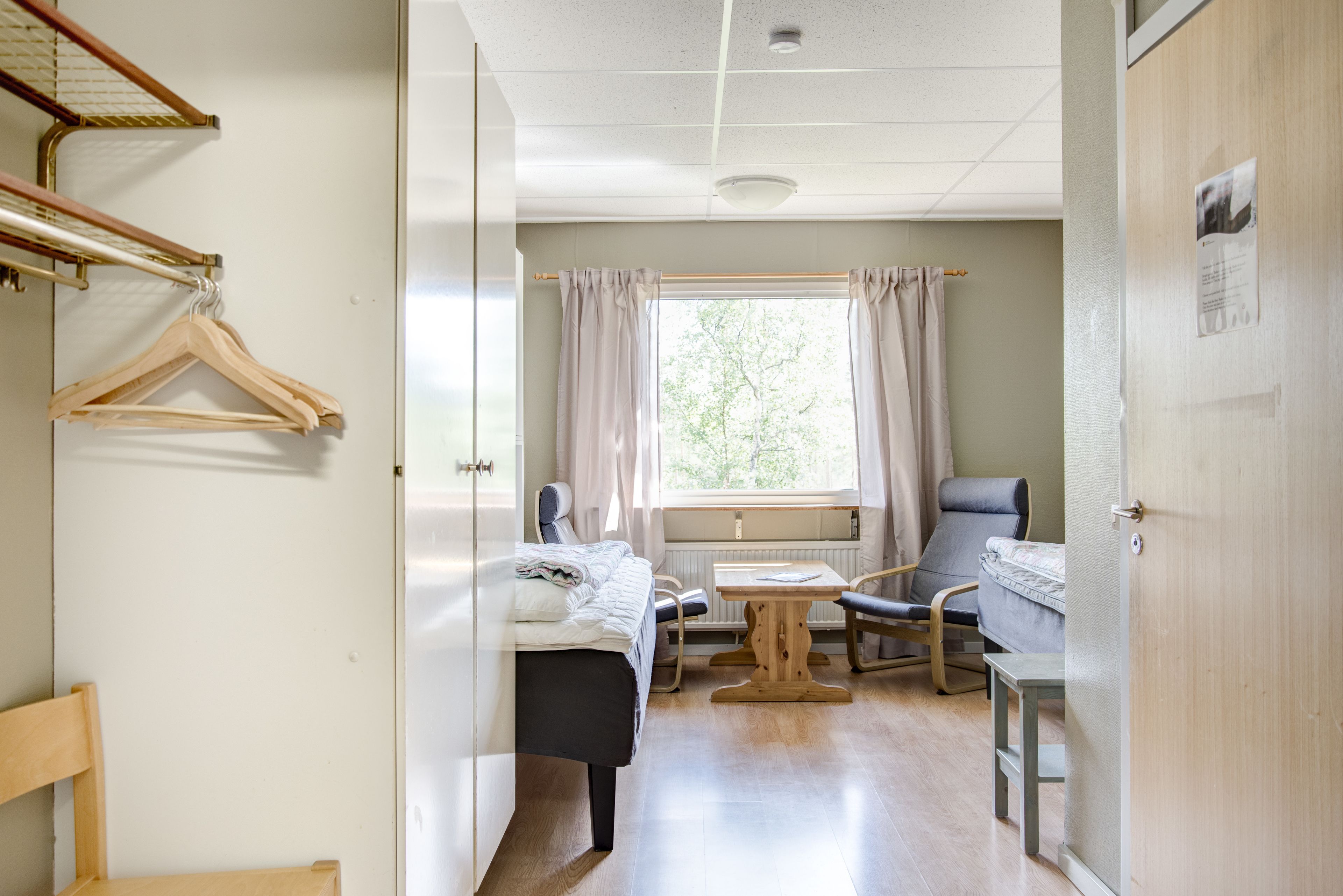 Tomannsrom – standard, 2 enkeltsenger, fjellutsikt | Sengetøy