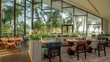 Desayuno buffet incluido todos los días