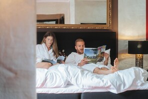 Hypo-allergenic bedding, minibar, in-room safe, desk - Alpin & Wellness Resort Hotel Ludwig Royal  (Oberstaufen)